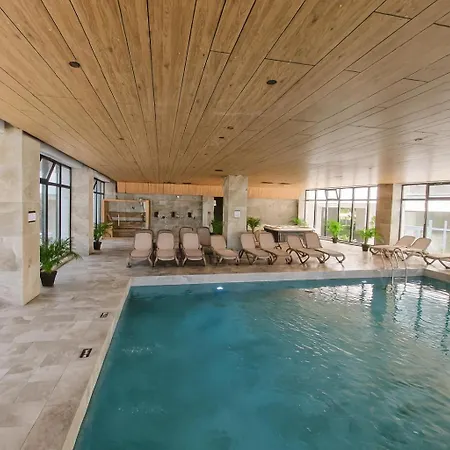 C3 - Alezzi Odyssey Pool & Năvodari