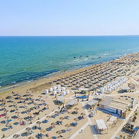 Alezzzy Appart hôtel Năvodari