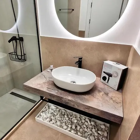 Alezzzy Appart hôtel Năvodari