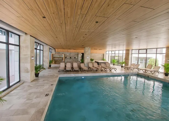 C3 - Alezzi Odyssey Pool & Năvodari