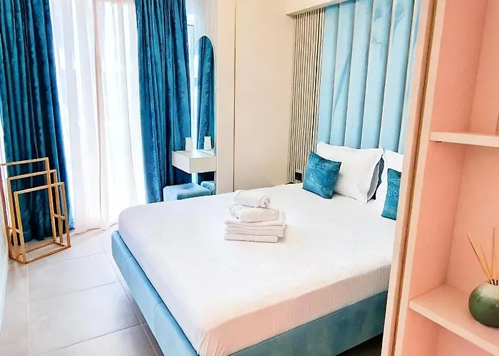 Aparthotel C3 - Alezzi Odyssey Pool & Năvodari