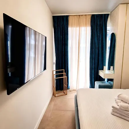 Alezzzy Aparthotel Năvodari