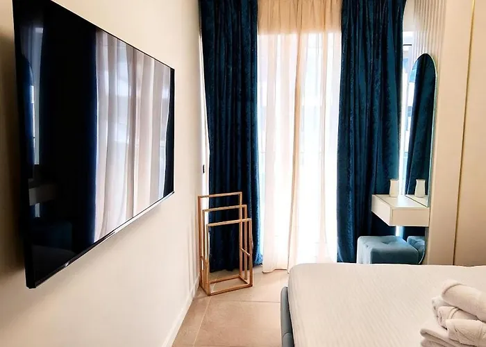 C3 - Alezzi Odyssey Pool & Ξενοδοχείο με διαμερίσματα Năvodari